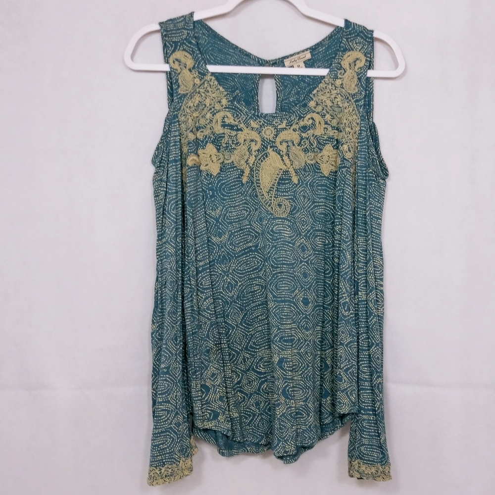 Lucky Brand Blue Cold Shoulder Top M
